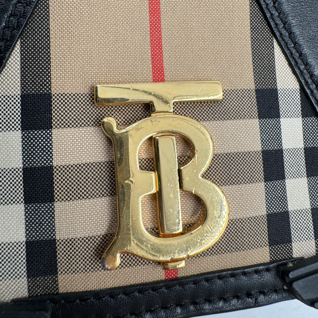 BURBERRY LOLA LEATHER BAG