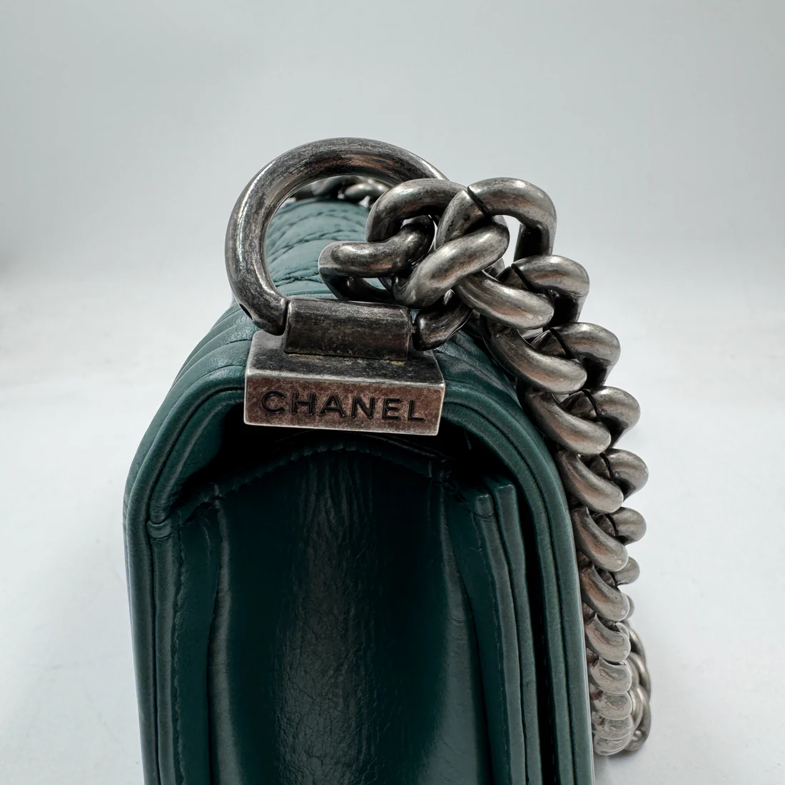 CHANEL GREEN QUILTED LEATHE MINI LEBOY