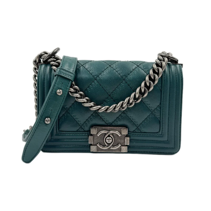 CHANEL GREEN QUILTED LEATHE MINI LEBOY